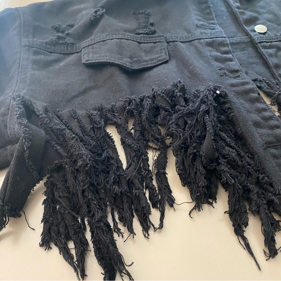 Distressed fringed black crop Jean jacket M - Picture 3 of 9
